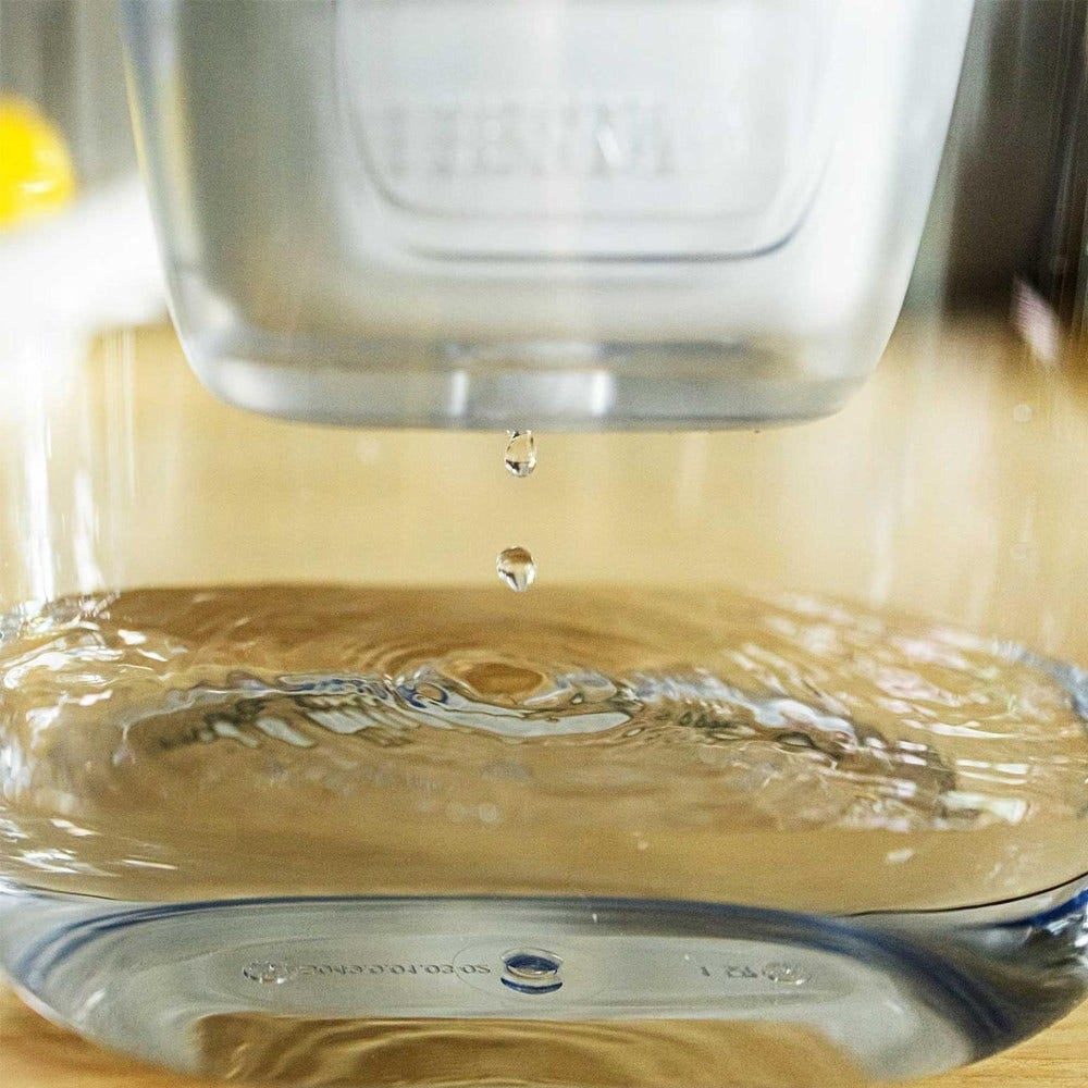 BRITA Style Essential Waterfilterkan 2.4L Steenblauw + BRITA MAXTRA PRO Waterfilter 1057790